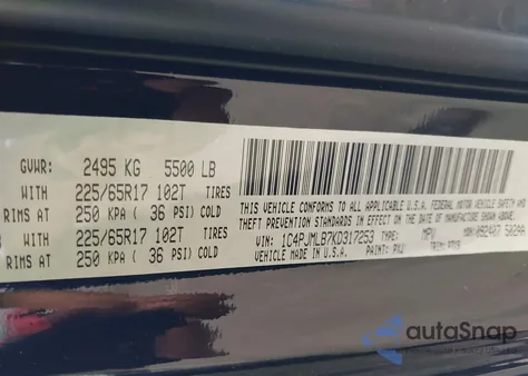 2019 Jeep Cherokee Latitude Plus 4X4 z USA, uszkodzony, nr VIN 1C4PJMLB7KD317253